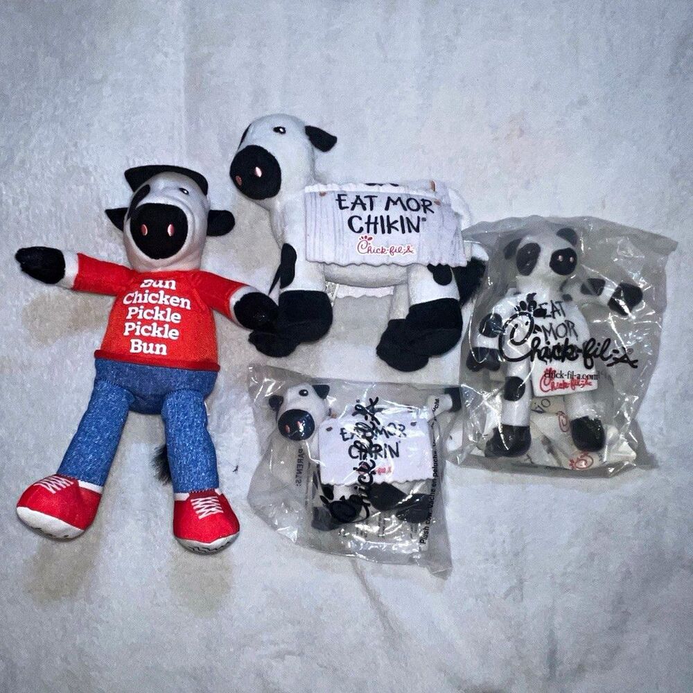 Chick-fil-A Eat Mor Chikin Cow Plush Lot of 4 w/ Chicken, Pickle, Bun